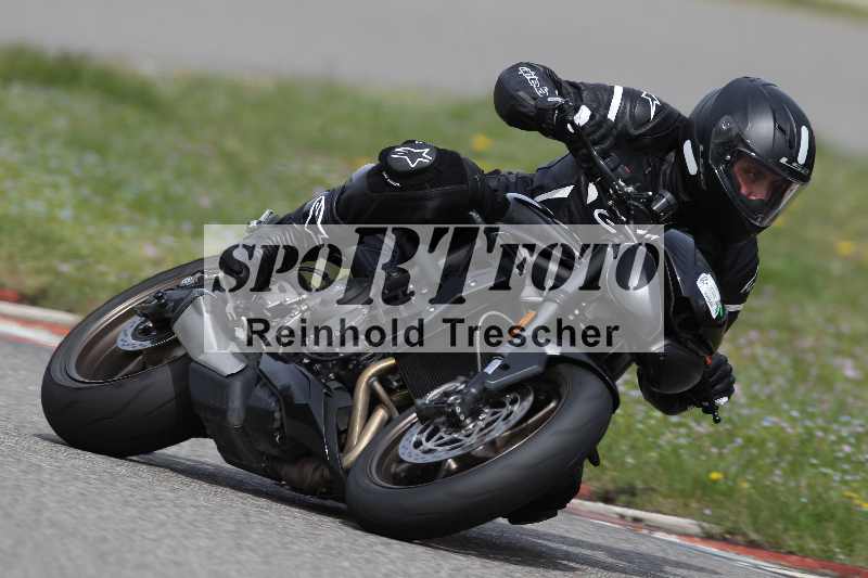 Archiv-2023/06 10.04.2023 Moto Club Anneau du Rhin/Blanc-Novice/sans numéro-àpres midi